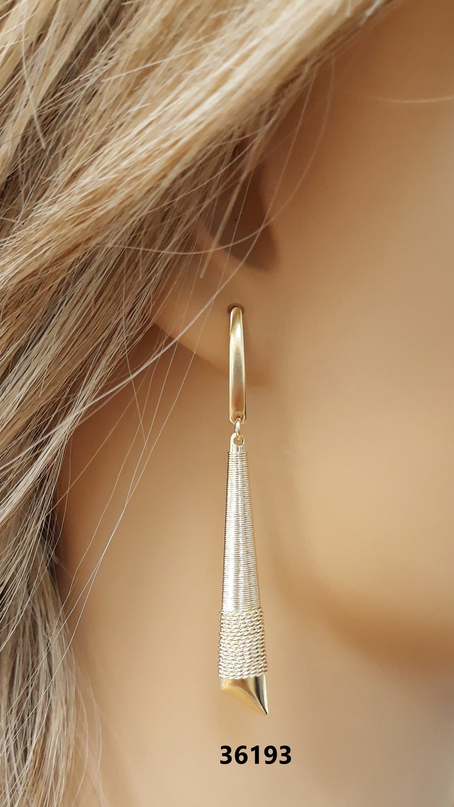 36193 18K Gold Layered Earring